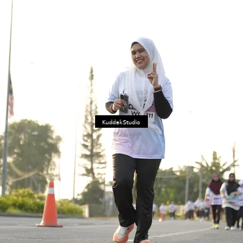 Runner Photo 7684502