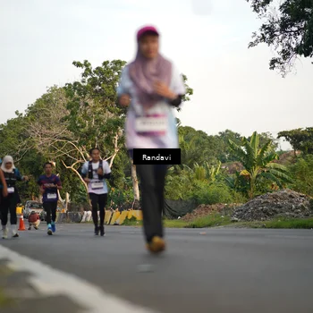 Runner Photo 7684515