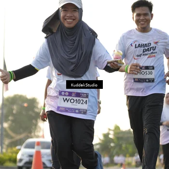 Runner Photo 7684524