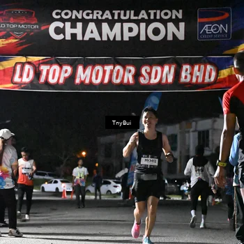 Runner Photo 7684537