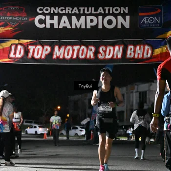 Runner Photo 7684538