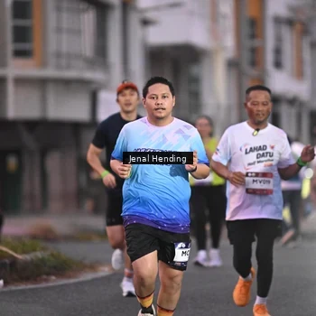 Runner Photo 7684550