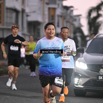 Runner Photo 7684554