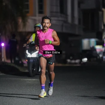 Runner Photo 7684576
