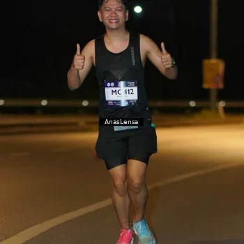 Runner Photo 7684618