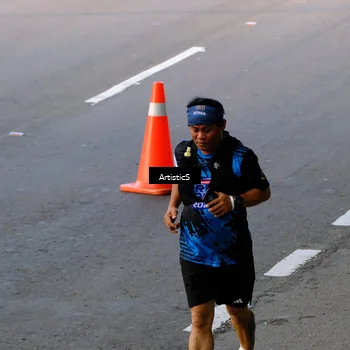 Runner Photo 7684620