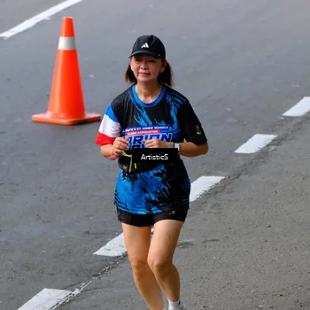 Runner Photo 7684633