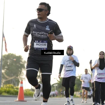 Runner Photo 7684637