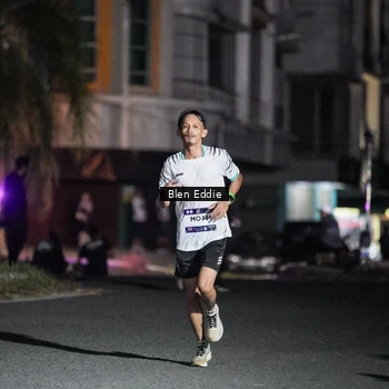 Runner Photo 7684644