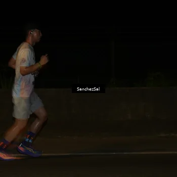 Runner Photo 7684659