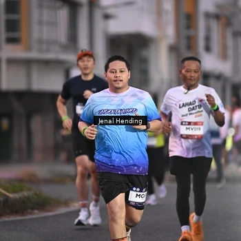 Runner Photo 7684663