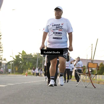 Runner Photo 7684668