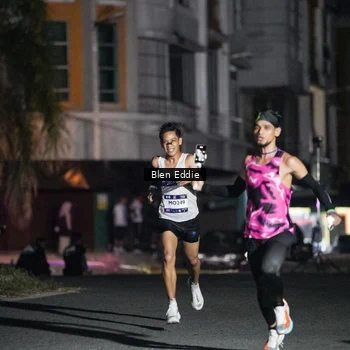 Runner Photo 7684669