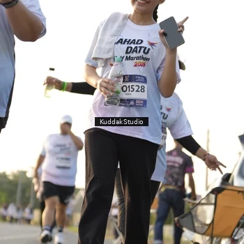 Runner Photo 7684683