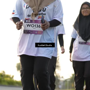 Runner Photo 7684694