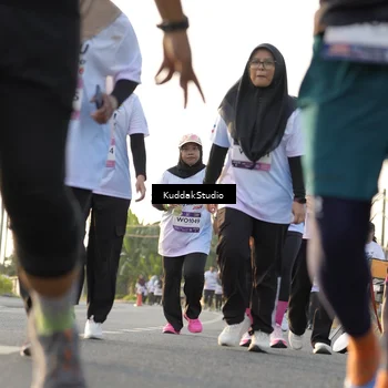 Runner Photo 7684697