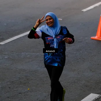 Runner Photo 7684699