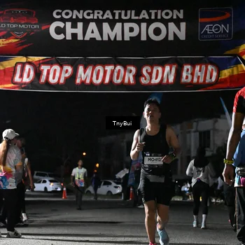 Runner Photo 7684710