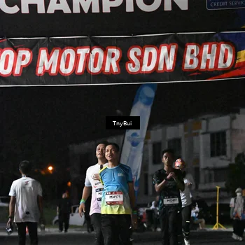 Runner Photo 7684733