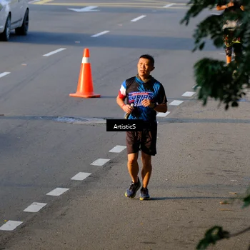 Runner Photo 7684748