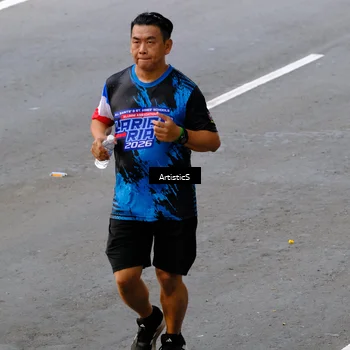 Runner Photo 7684749