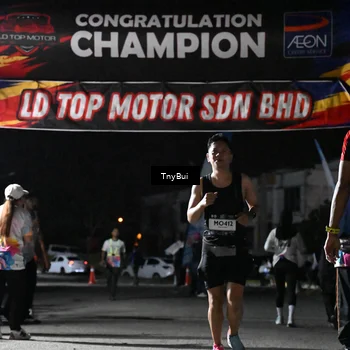 Runner Photo 7684753
