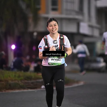 Runner Photo 7684781