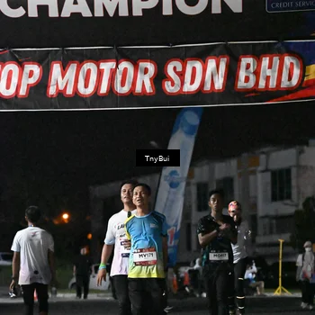Runner Photo 7684797