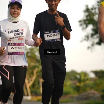 Runner Photo 7684830