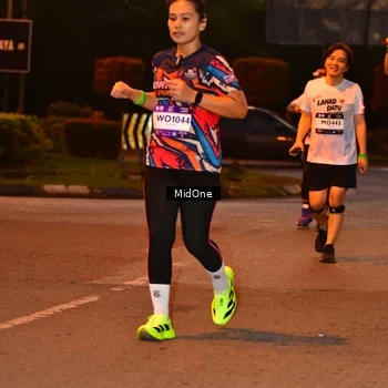 Runner Photo 7684864