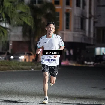 Runner Photo 7684867