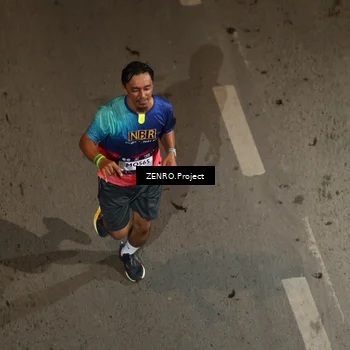 Runner Photo 7684873