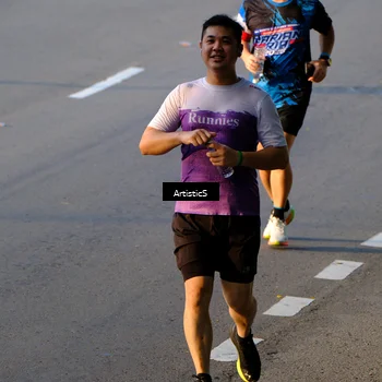Runner Photo 7684881