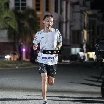 Runner Photo 7684901