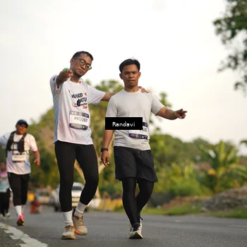 Runner Photo 7684908