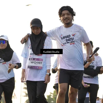 Runner Photo 7684917