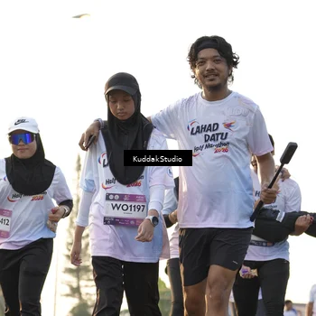 Runner Photo 7684921