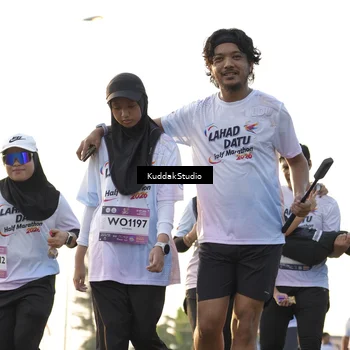 Runner Photo 7684922