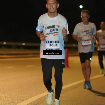 Runner Photo 7684927