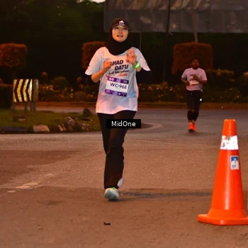 Runner Photo 7684951