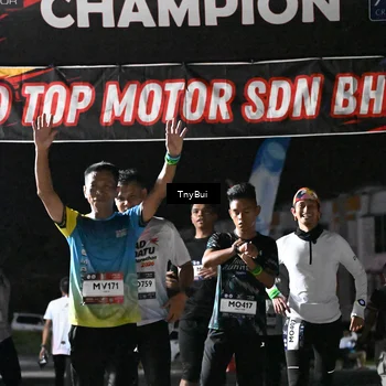 Runner Photo 7684959