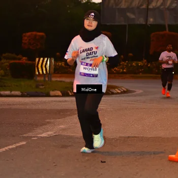 Runner Photo 7684992