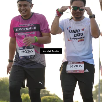 Runner Photo 7684995