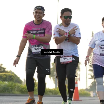 Runner Photo 7685019