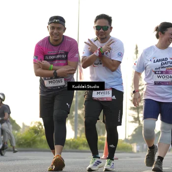 Runner Photo 7685021