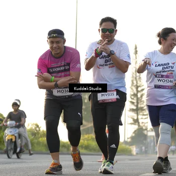 Runner Photo 7685034