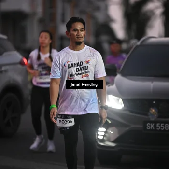 Runner Photo 7685037