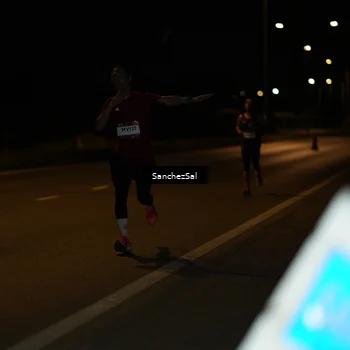 Runner Photo 7685076