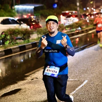 Runner Photo 7685084