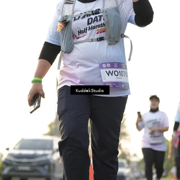 Runner Photo 7685087